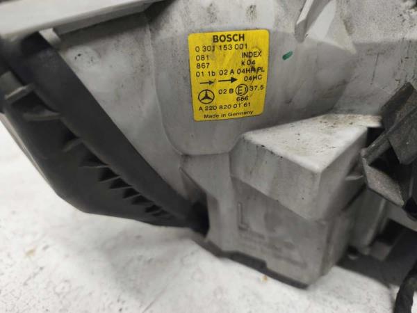 PHARE GAUCHE MERCEDES - Vue 3